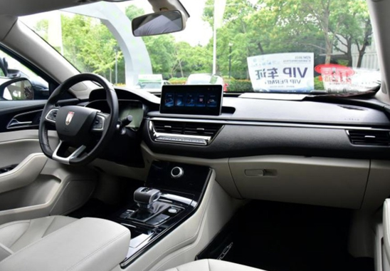 不充電，不加油，超500公里續航！“紅旗H5”氫能版正式亮相