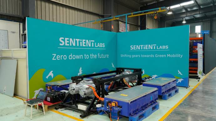 印度第一輛自主研發的氫能燃料電池巴士